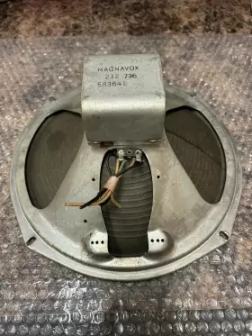 583641 MAGNAVOX Alnico Woofer Speaker Tube Record Player 583641 MAGNAVOX Alnico Woofer Speaker Tube Record Player