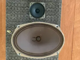 586907 MAGNAVOX Speakers Am Fm Radio
