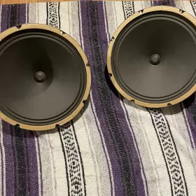 P15RJC7241 MAGNAVOX Console Speakers Set P15RJC7241 MAGNAVOX Console Speakers Set