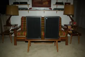 S-8765 MAGNAVOX Speakers