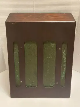 P232 MAGNAVOX SPEAKER Wood Cabinet Tube Amplifier Guitar P232 MAGNAVOX SPEAKER Wood Cabinet Tube Amplifier Guitar