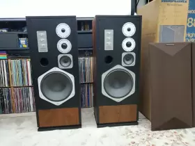 HD-880 MARANTZ High Definition Speaker Box #2
