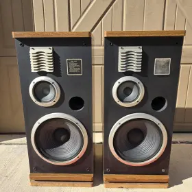 SP1812 MARANTZ Speakers SP1812 MARANTZ Speakers