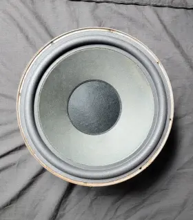 036-047 MCINTOSH Woofer Speakers 036-047 MCINTOSH Woofer Speakers