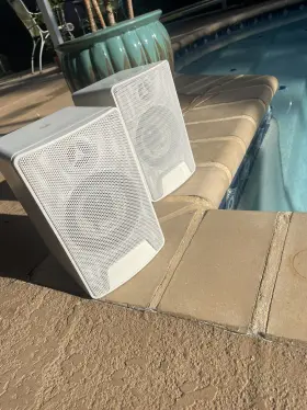 10-WH MONSTER SOUND Invisisound Waterproof Speakers #2