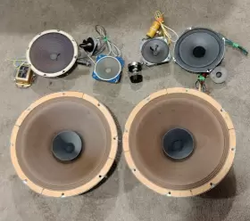 AD-4201M-77 NORELCO Dual Cone Speakers Cross AD-4201M-77 NORELCO Dual Cone Speakers Cross