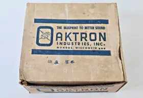 8HU8 OAKTRON Auto Speaker