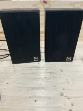 SP-1600 GRAN Prix Speakers SP-1600 GRAN Prix Speakers