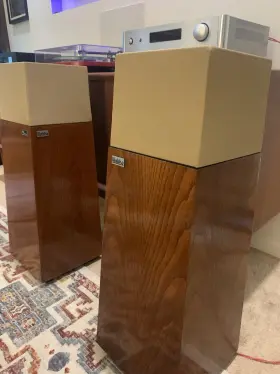 WALSH2 Walsh Speakers