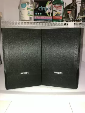 MCM196D PHILIPS Wood Grain Classy Bookshelf Speaker Set #2 MCM196D PHILIPS Wood Grain Classy Bookshelf Speaker Set #2
