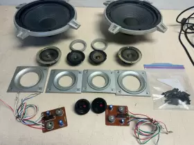 CS-B5000 PIONEER Speaker Driver Set Crossovers Screws CS-B5000 PIONEER Speaker Driver Set Crossovers Screws