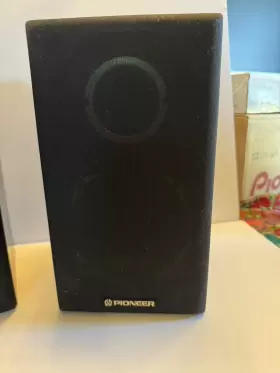 CS-C200 PIONEER Bookshelf Speakers Box #2 CS-C200 PIONEER Bookshelf Speakers Box #2
