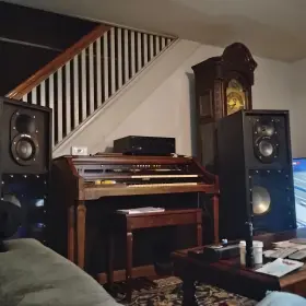 45IO PRO STUDIO Speakers Subwoofers Tweeters 45IO PRO STUDIO Speakers Subwoofers Tweeters