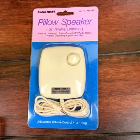 33-208 RADIOSHACK Radio Pillow Speaker Plug 33-208 RADIOSHACK Radio Pillow Speaker Plug