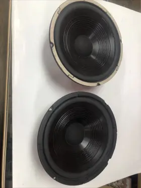 40-1014A RADIOSHACK Radio Woofers