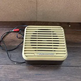 40-1227 RADIOSHACK Nos Radio Realistic Speaker