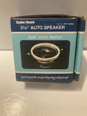 40-1325A RADIOSHACK Nos Radio Realistic Auto Speaker