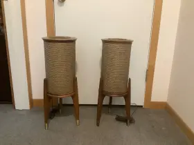 KS16 RCA Antique Stereo Circa Century Rocket Speakers