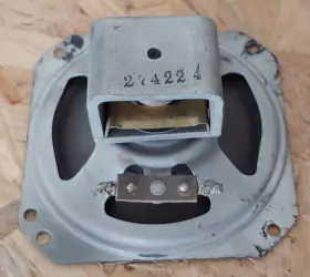 RL-108B-9 RCA Speaker Reads