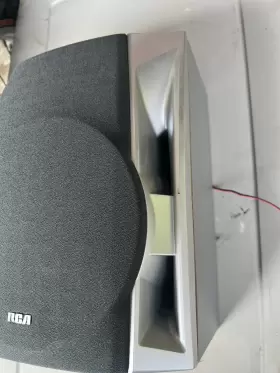 RS2519-UNTESTED RCA Speaker #3