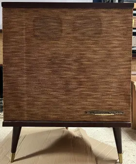 SHS-10 RCA Victor Stereo Orthophonic Speaker