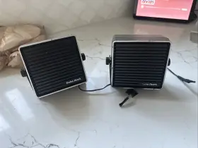 21-549B REALISTIC Radio General Cb Speakers Swivel Brackets 21-549B REALISTIC Radio General Cb Speakers Swivel Brackets