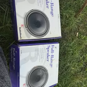 40-1044 REALISTIC Radio Acoustic Suspension Speaker Dual Cone 40-1044 REALISTIC Radio Acoustic Suspension Speaker Dual Cone