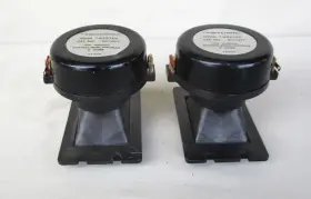 40-1277 REALISTIC Horn Tweeters 40-1277 REALISTIC Horn Tweeters