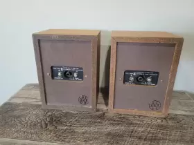 40-1995A REALISTIC Minimus Speakers Cat Tandy Radio #3 40-1995A REALISTIC Minimus Speakers Cat Tandy Radio #3