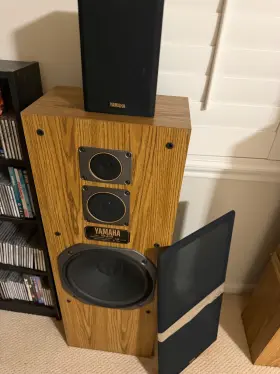 M200T REALISTIC Speakers Cd Player Stereo Record Tape Deck