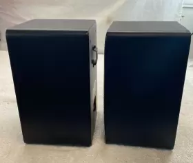 NO.40-2030C REALISTIC Minimus Bookshelf Speakers Cat #3 NO.40-2030C REALISTIC Minimus Bookshelf Speakers Cat #3