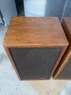 OPTIMUS-5B REALISTIC Speakers Cabinets #3 OPTIMUS-5B REALISTIC Speakers Cabinets #3