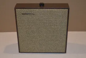 SK-2020 REALISTIC Wall Mount Speaker Victor SK-2020 REALISTIC Wall Mount Speaker Victor