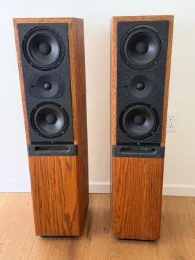 CG-52 RSL Rogersound Labs Speakers Wood Veneer Bookshelf CG-52 RSL Rogersound Labs Speakers Wood Veneer Bookshelf