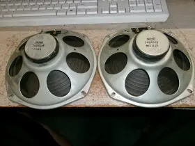 16750 RUSSELL Speakers