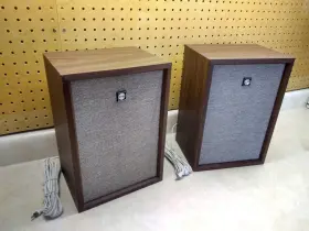 SXR1114 SANYO Speakers Wood Box Screen #2