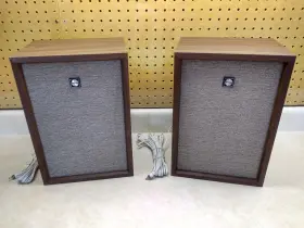 SXR1114 SANYO Speakers Wood Box Screen