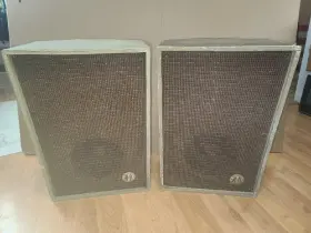 HFAS3-8 SEEBURG High Fidelity Corner Speakers