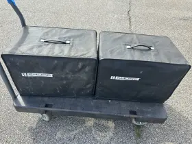 SR116B SHURE Speakers Set Cover SR116B SHURE Speakers Set Cover