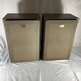 SS-55 SONY Acoustic Suspension Wood Speakers Tall SS-55 SONY Acoustic Suspension Wood Speakers Tall