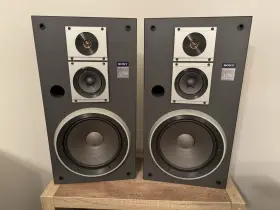 SS-U560 SONY Speaker SS-U560 SONY Speaker