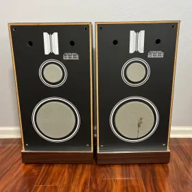 0728A SOUNDESIGN Floor Speakers 0728A SOUNDESIGN Floor Speakers