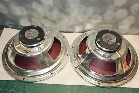 RS-404 STROMBERG-CARLSON Slimline Hifi Speakers RS-404 STROMBERG-CARLSON Slimline Hifi Speakers