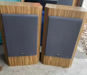 ST-X3 TEAC Sierra Speakers Set
