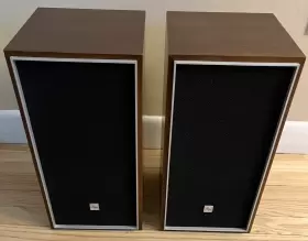 SS-11 TOSHIBA Speakers Great Sounding