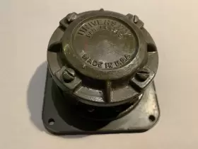62C6 UNIVERSITY Unniversity Military Speaker