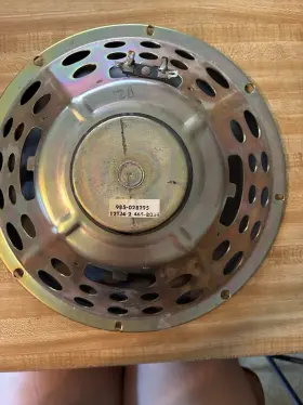 465-8O34 UTAH Speaker Whizzer