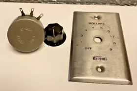 AT-40H VIOLET Attenuator Mortronics Plate AT-40H VIOLET Attenuator Mortronics Plate