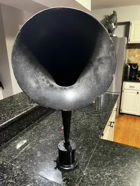 10-D WESTERN ELECTRIC Loud Speaking Telephone Outfit Horn