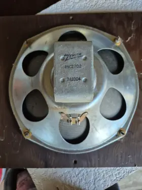 48CZ702 ZENITH Baffle Speaker Tube